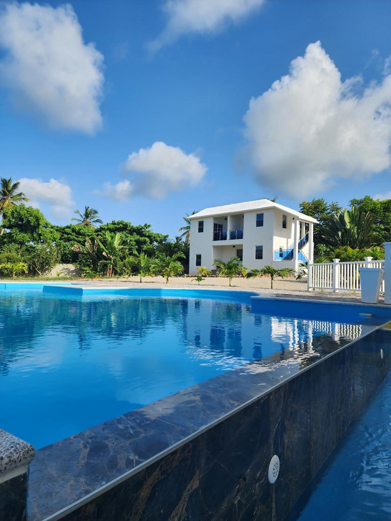 Bella Villa Room With Large Pool And Close To Beach Las Galeras Exteriör bild