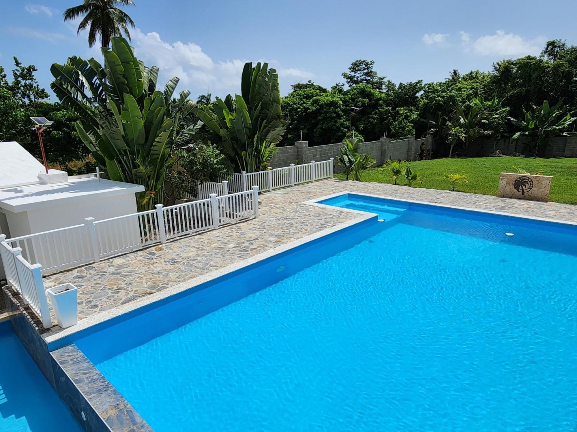 Bella Villa Room With Large Pool And Close To Beach Las Galeras Exteriör bild